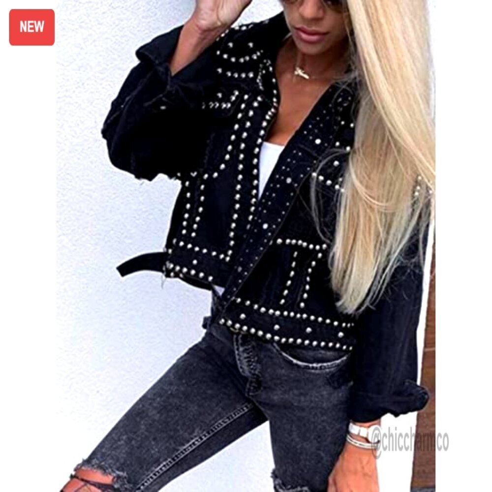 Distressed Denim Jacket with Fringe and Studs, Crop Fit, Western Style - Picture 4 of 7